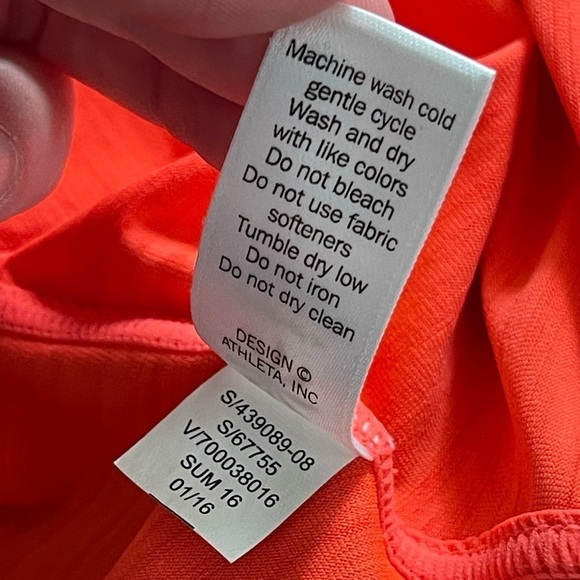 Athleta Pacifica fitted 1/4 zip vermillion tee - Picture 6 of 6